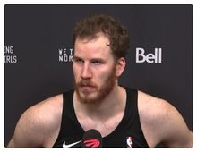 Jakob Poeltl